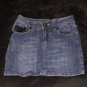 Jean skirt with black detailing